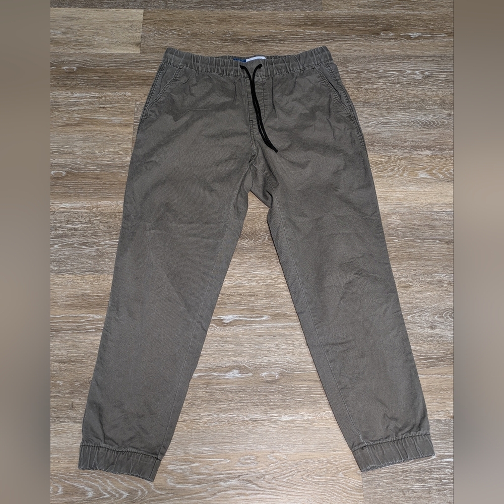 Old Navy Men's Modern Joggers